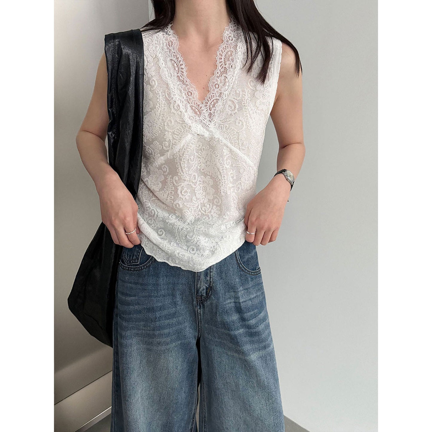 Tencel V-Neck Sleeveless Lace Bottom Vest