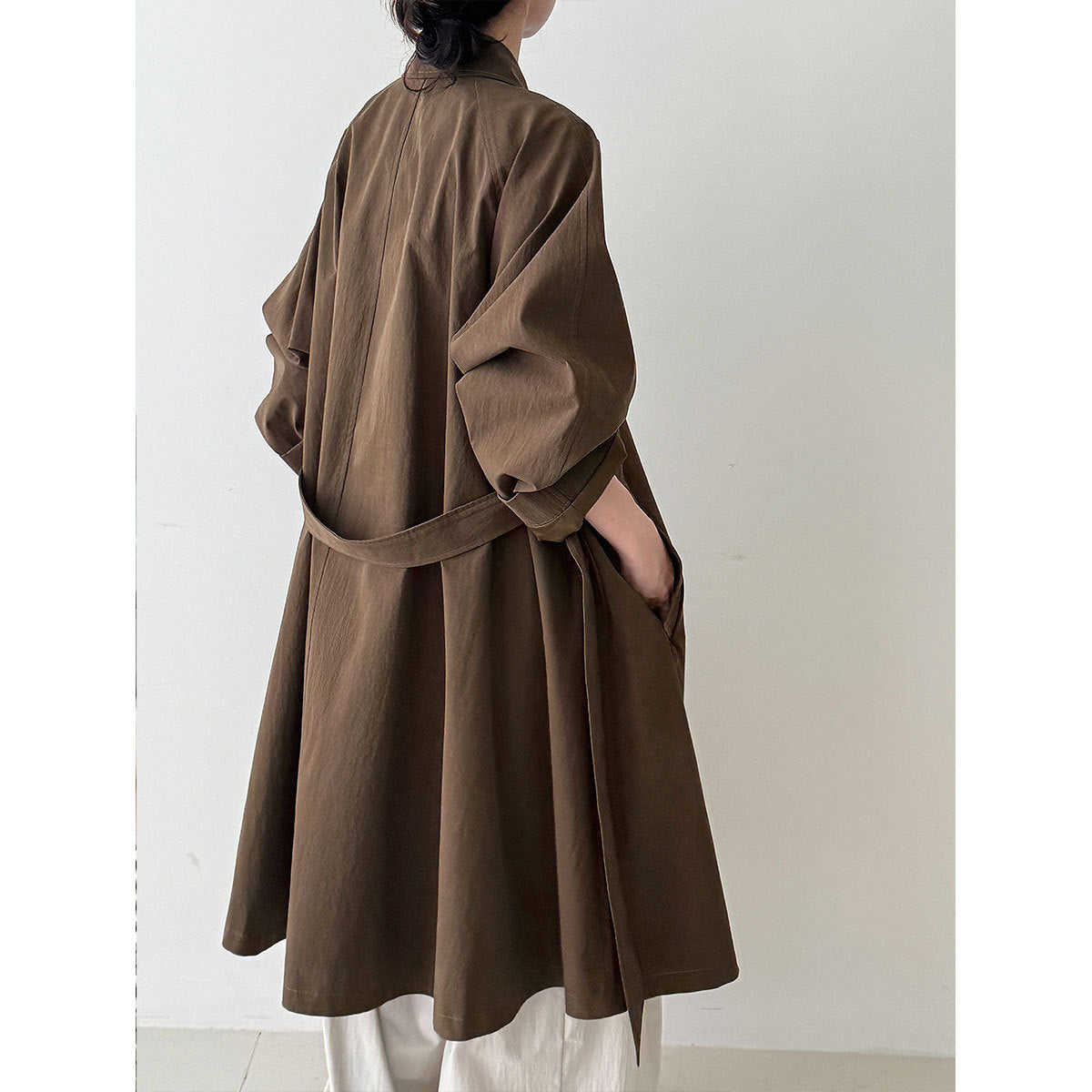 British Hepburn style high-end temperament trench coat women's autumn new simple strap coat