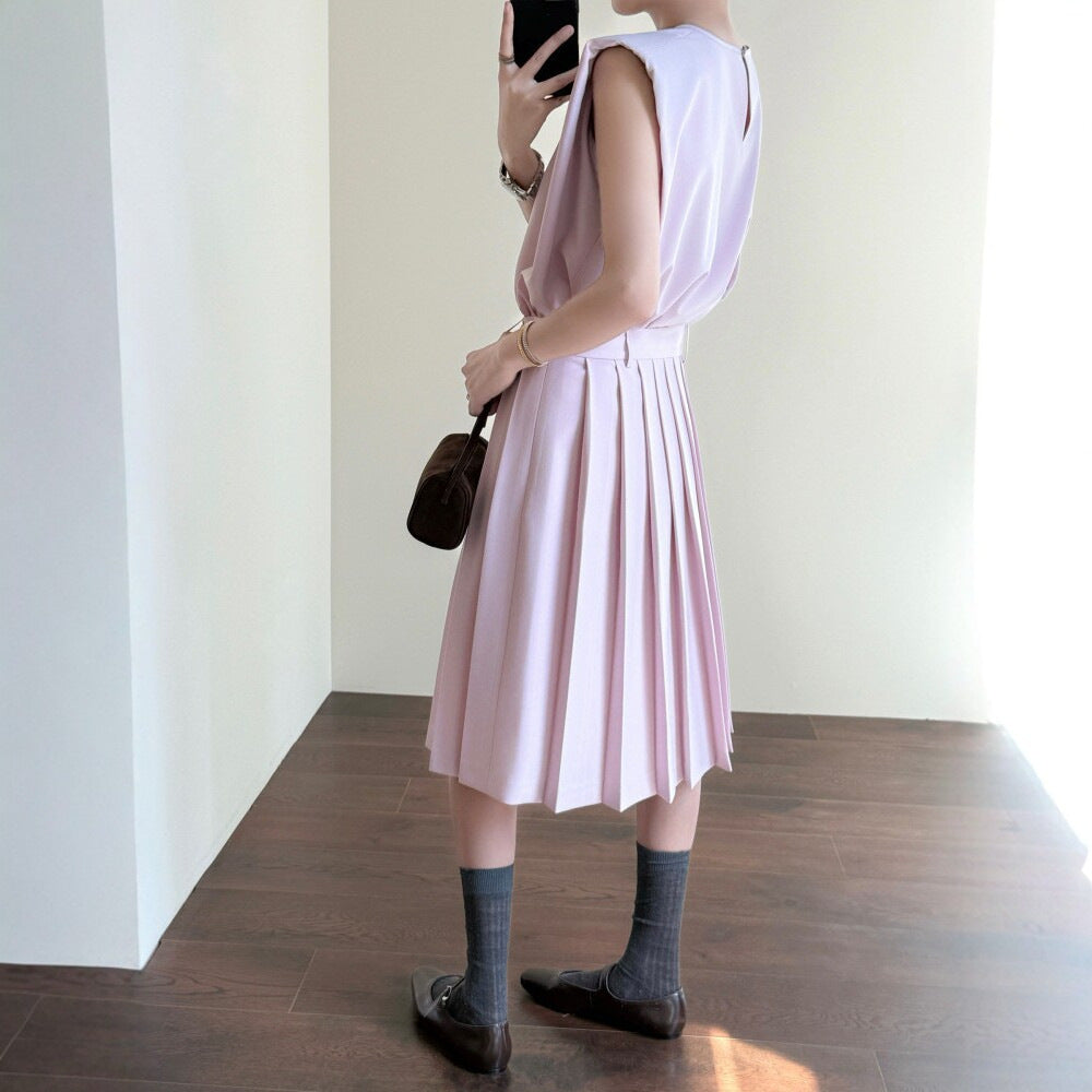 Summer gentle pink! Cover sleeve loose vest vest three-dimensional cut pleated skirt set
