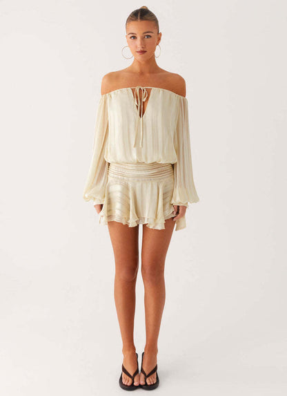 Summer new off-shoulder commuting fashionable and sexy pleated suit