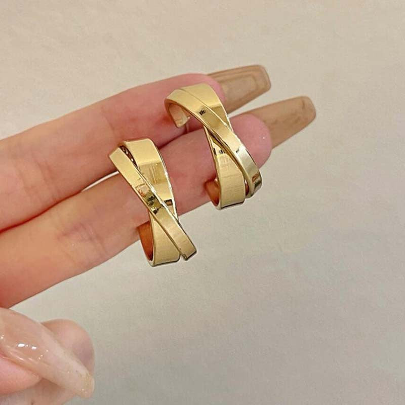 Shang commuter simple earrings ins wind earrings niche design jewelry