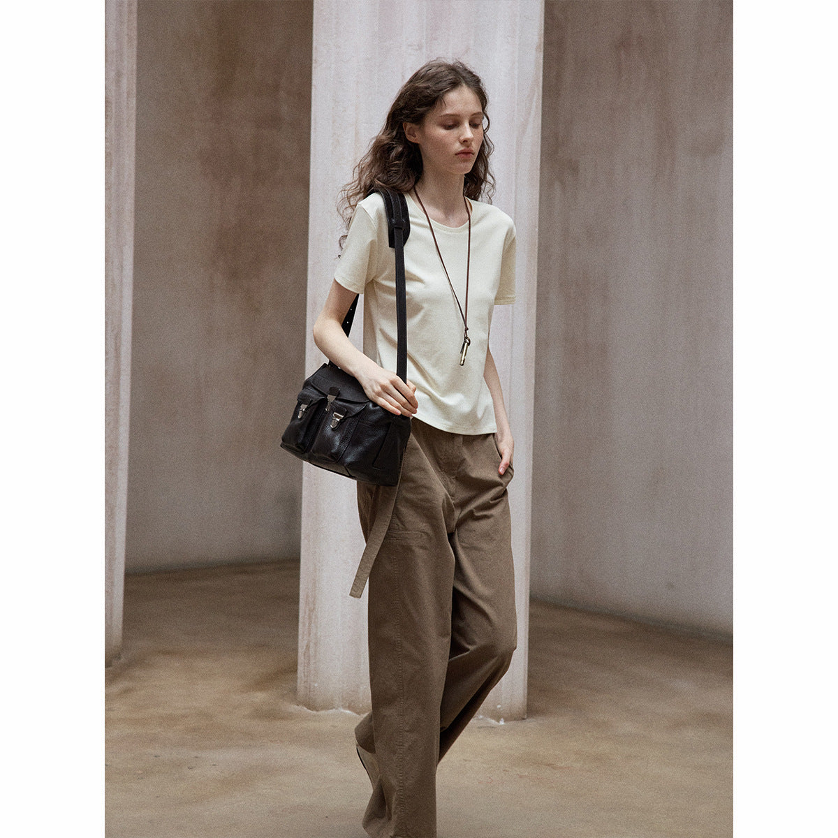 Soft and skin-friendly Tencel wool basic simple and versatile solid color small crew neck T-shirt