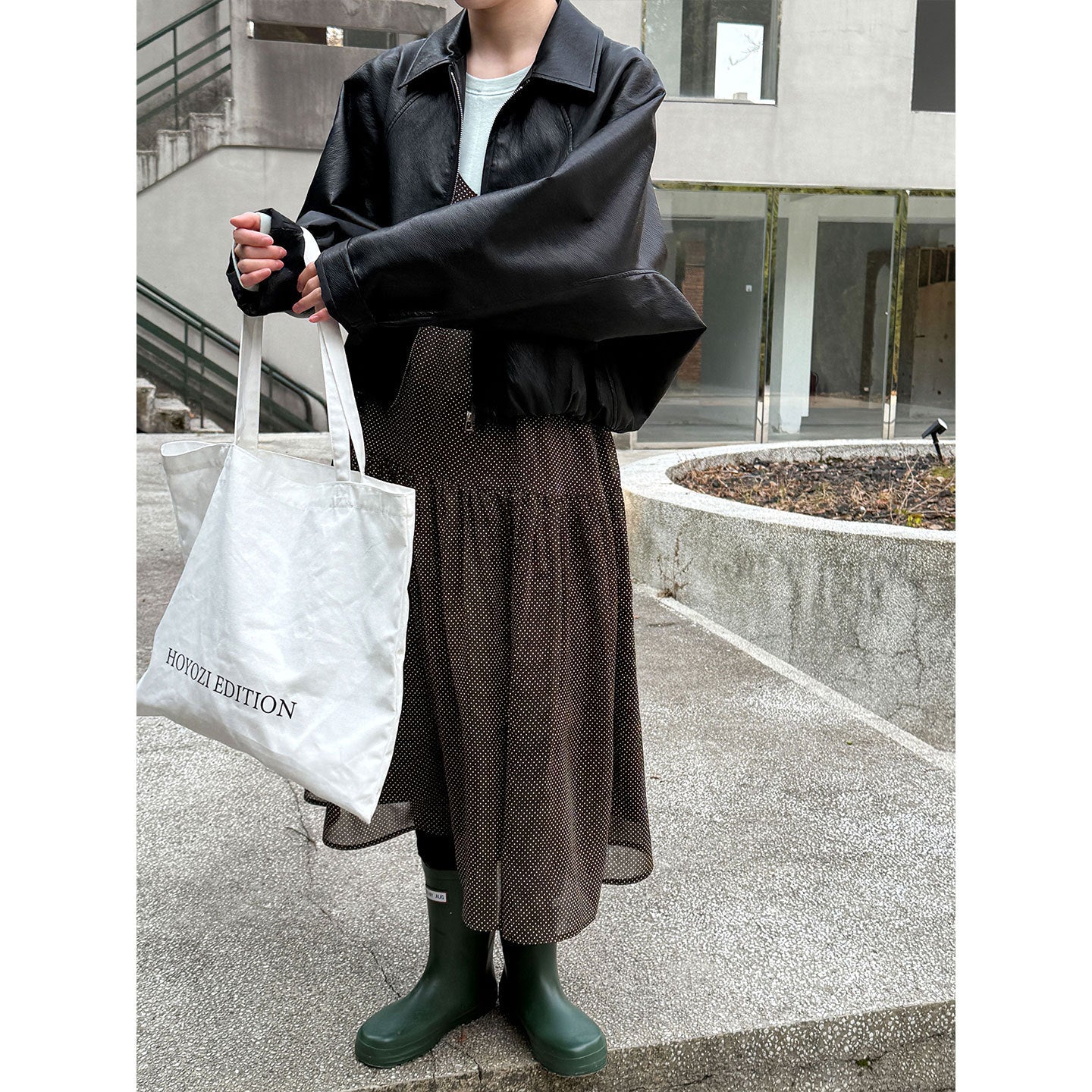 Niche design sense Korean lapel leather jacket women's early spring trend versatile PU coat