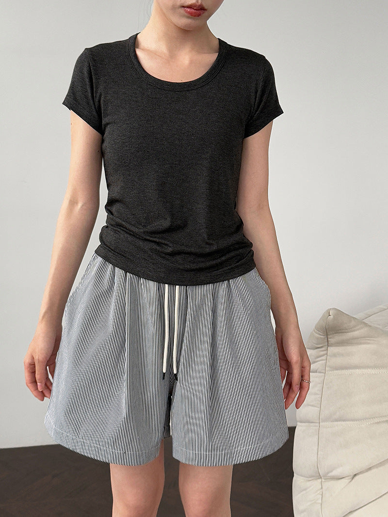 Huge comfort~ Tencel wool shoulder U-neck short-sleeved T-shirt women's summer commuting slim-fitting and thin top