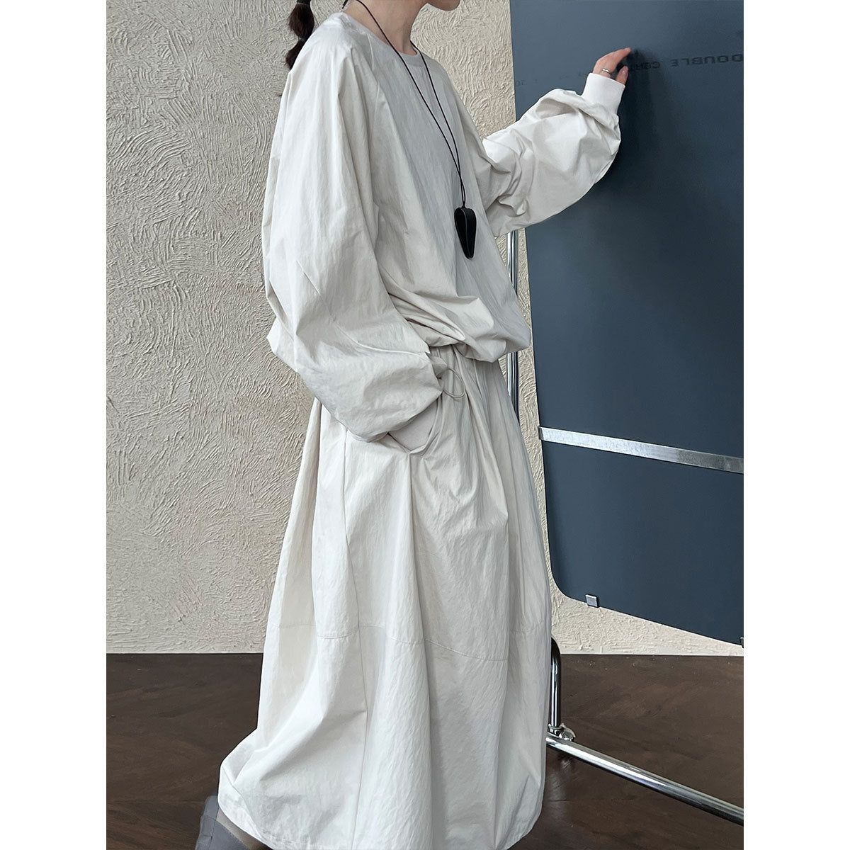 Japanese sports style round neck sweater skirt set