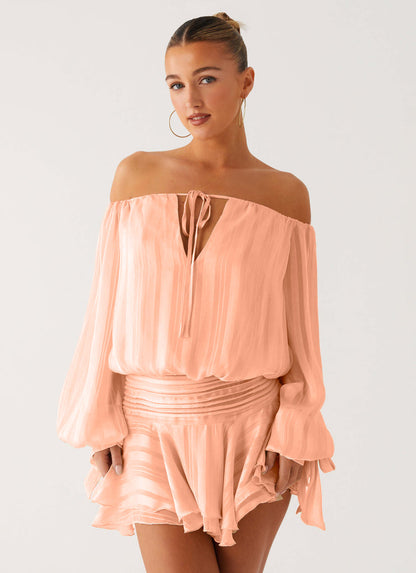 Summer new off-shoulder commuting fashionable and sexy pleated suit
