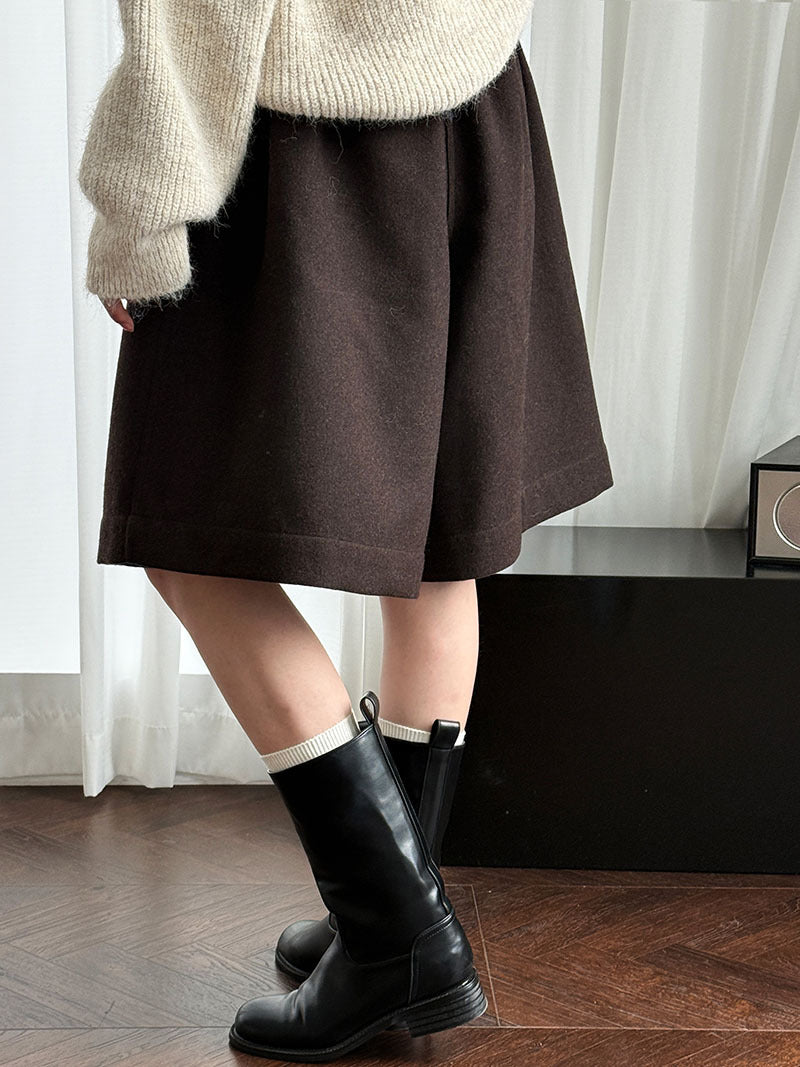 Minimalistautum woolen wide-leg shorts for women cover the cross slimming lookhalf length pants loose feeling boot pants