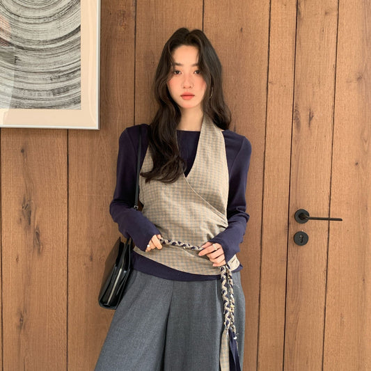 Plaid strap neck vest two-piece long-sleeved t-shirt