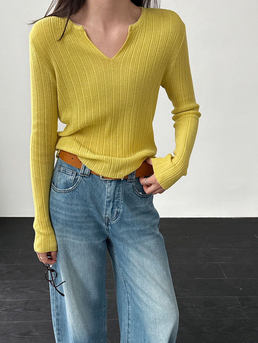Pit strip knitted sweater women's spring new thin niche bottoming shirt with top T-shirt
