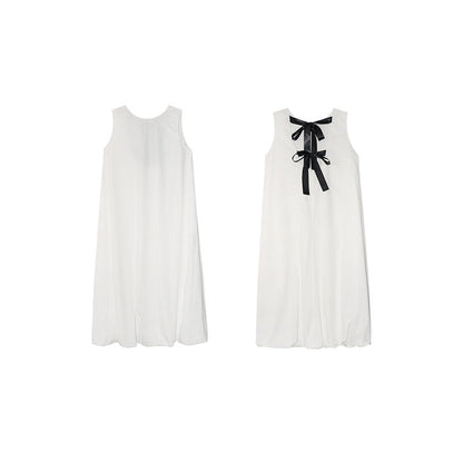 Korean sweet age-reducing lace-up halter sleeveless crew neck dress