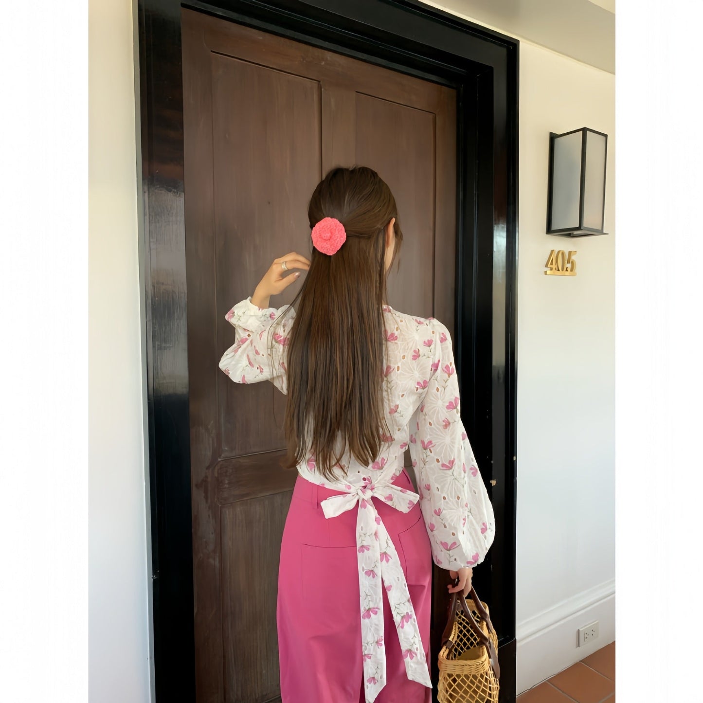 Romantic Girly Style Lace-Up Floral Bubble Sleeve Top