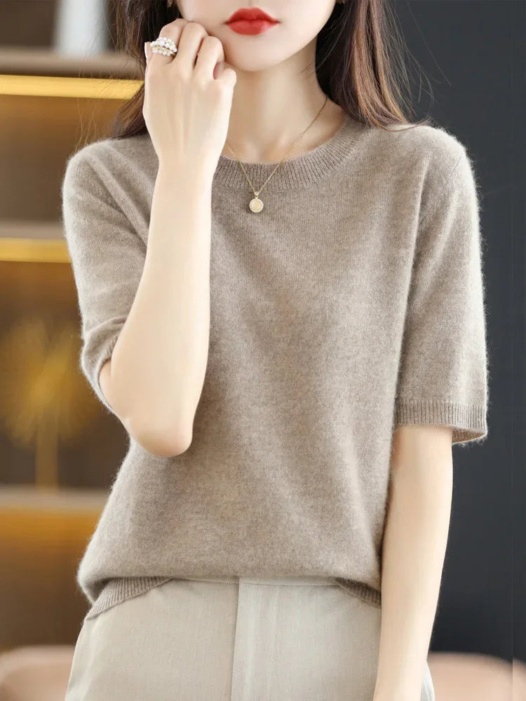 Round Neck Short Sleeve Knit Top Regular Fit Pullover