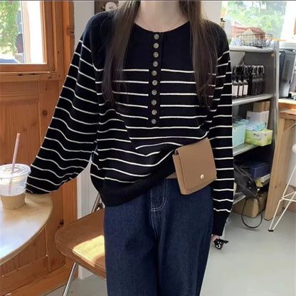 Round Neck Striped Wool Sweater Long Sleeve Loose Fit Pullover