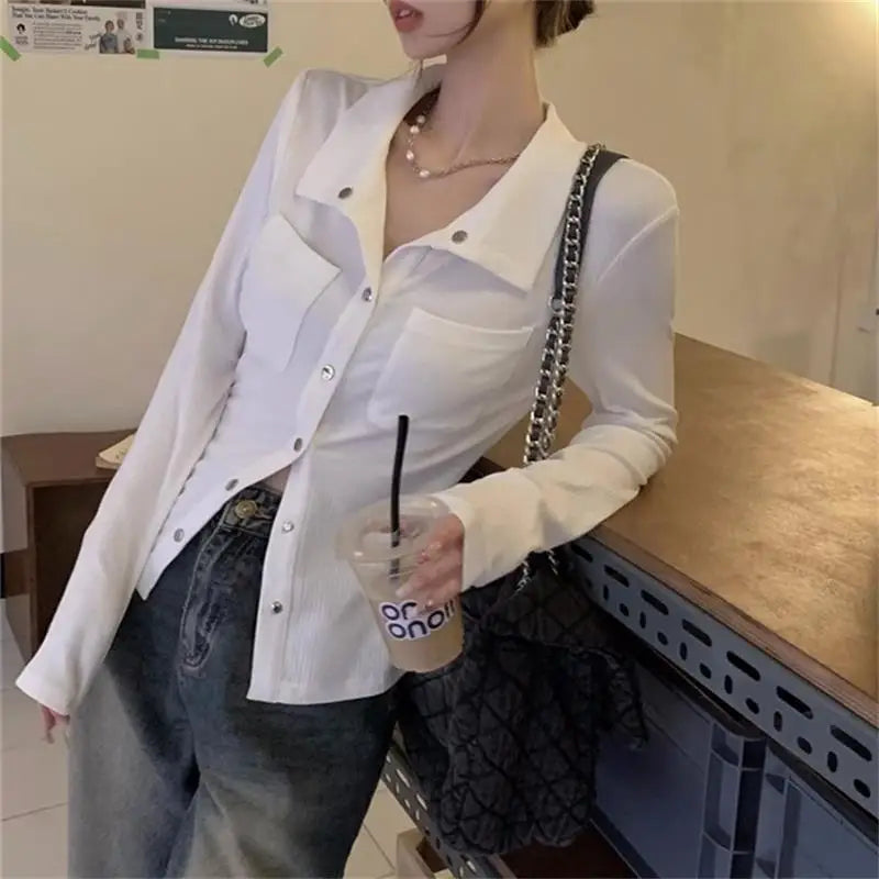 Women's V-Neck Long Sleeve Ribbed Knit Zipper Slim Crop Top