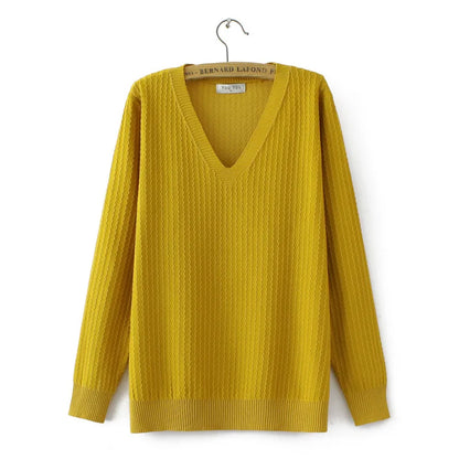 Women's Wavy Pattern V-Neck Sweater