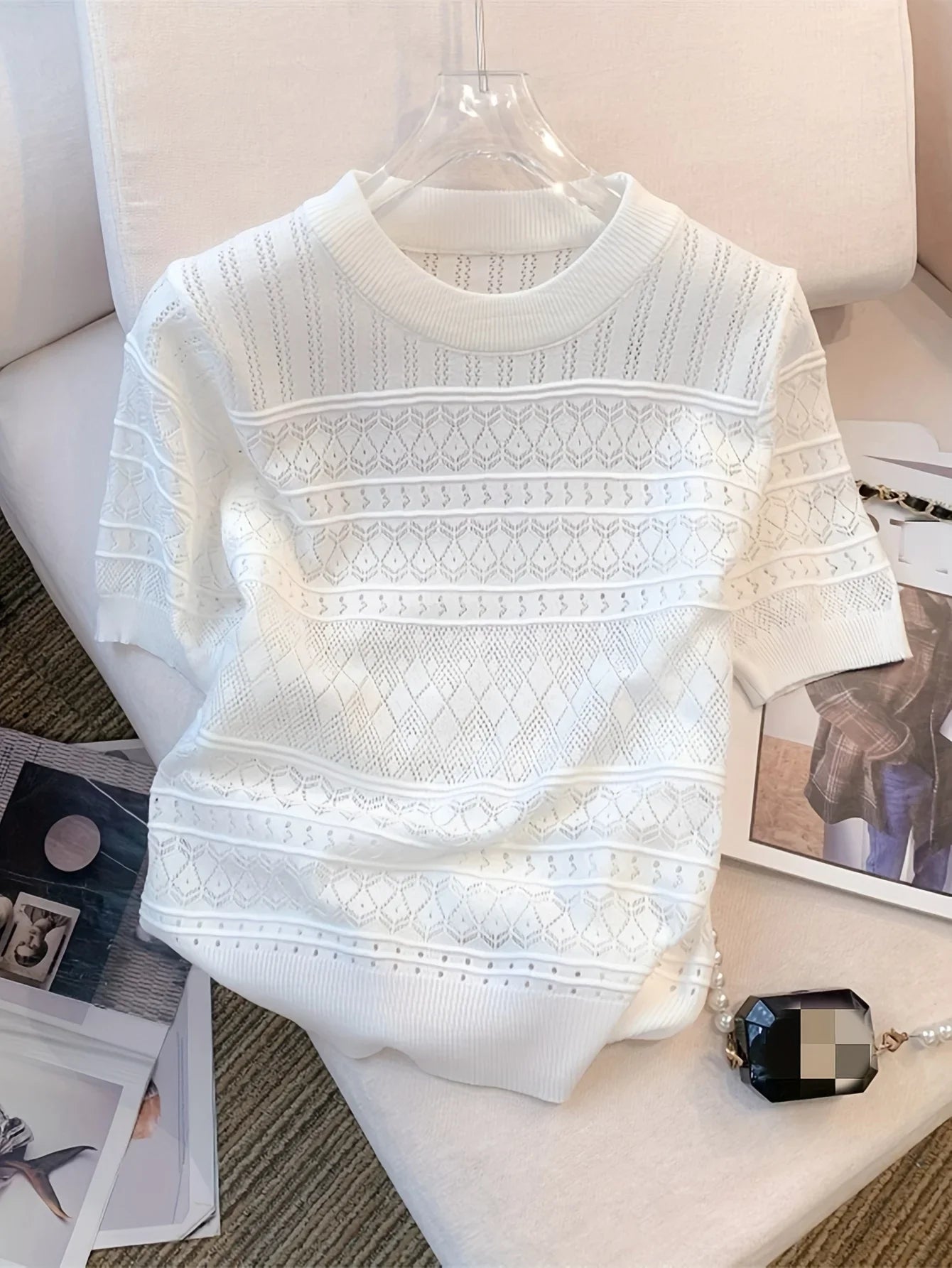 Round Neck Hollow-Out Knit Top Short Sleeve Slim Fit Cropped Pullover