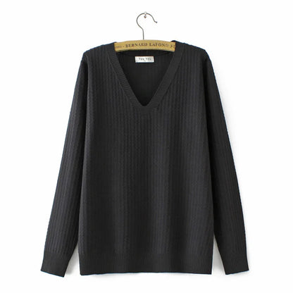 Women's Wavy Pattern V-Neck Sweater