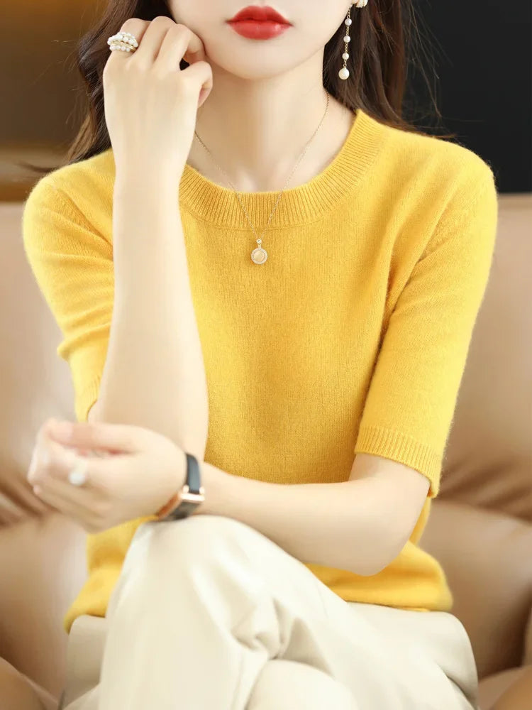 Round Neck Short Sleeve Knit Top Regular Fit Pullover