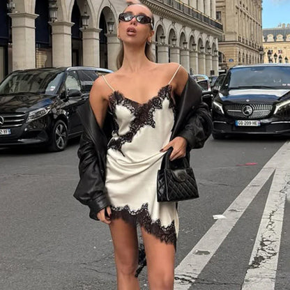 Lace Patchwork Spaghetti Strap Backless Mini Dress